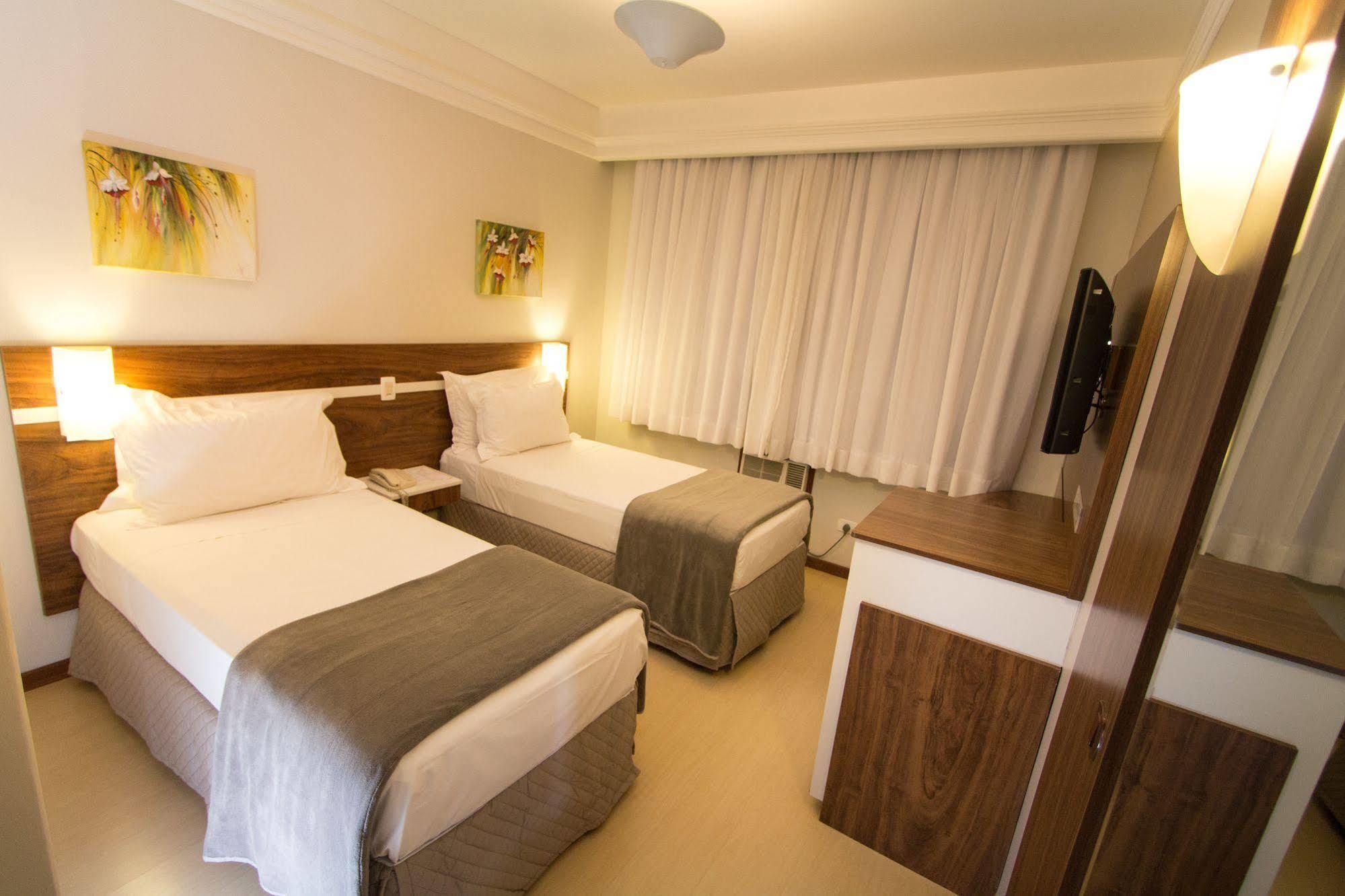 Hotel Princess Ponta Grossa  Eksteriør billede
