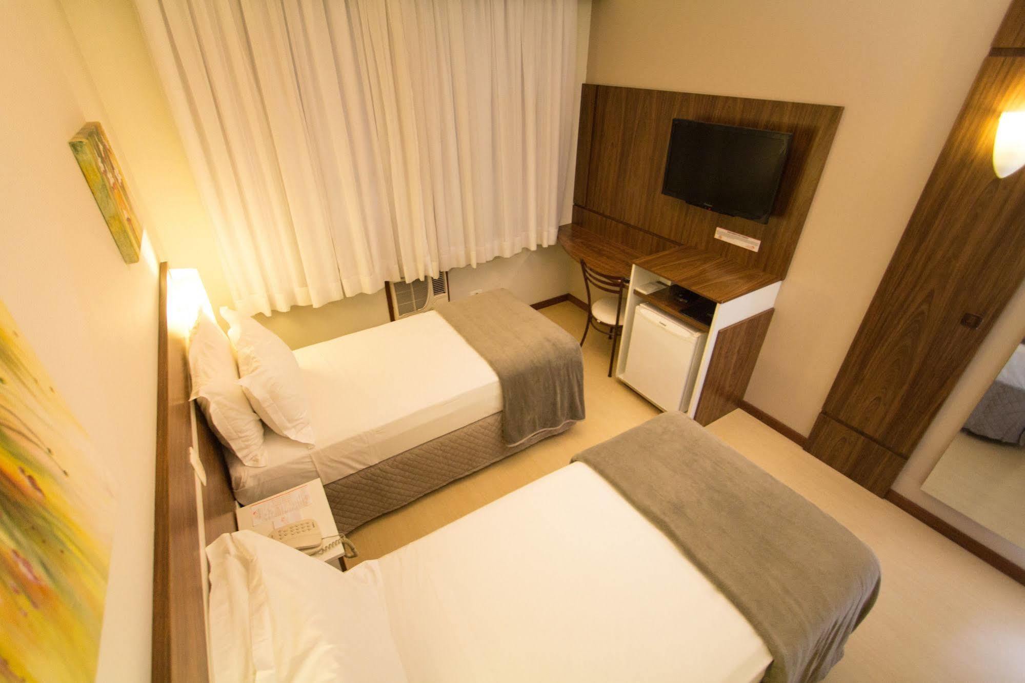 Hotel Princess Ponta Grossa  Eksteriør billede
